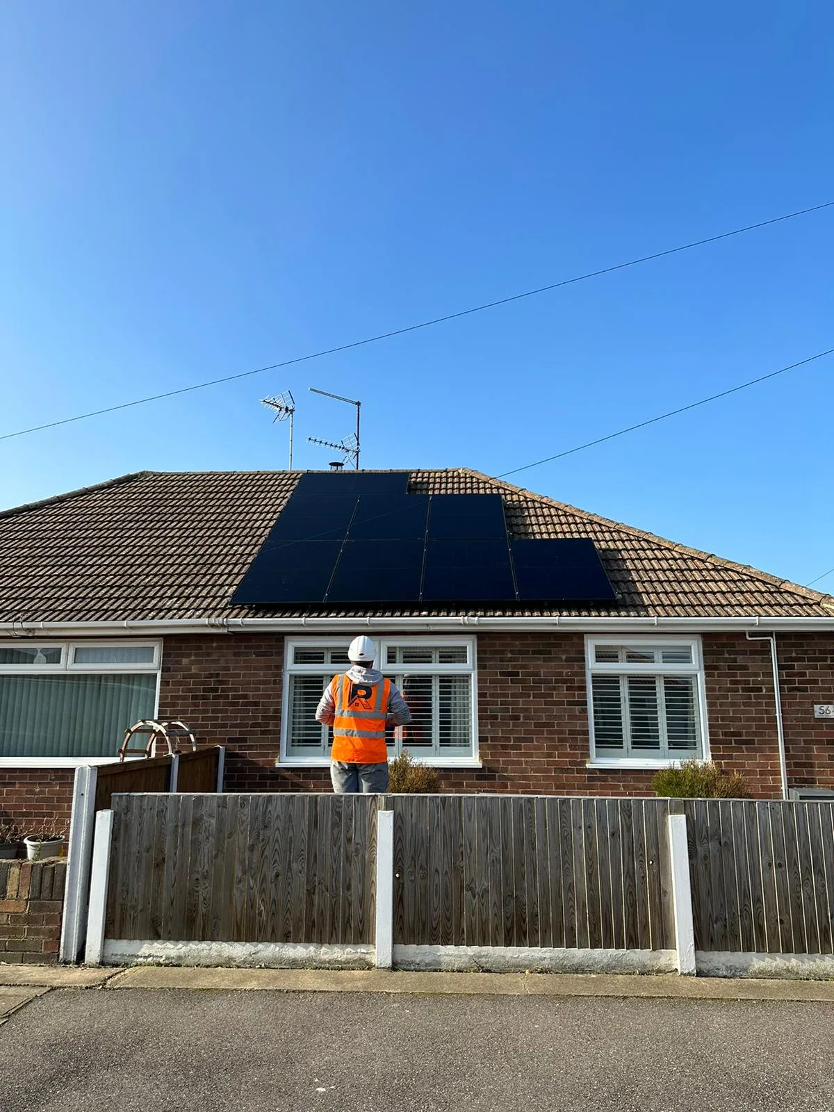 Do solar panels add value to your home? What UK research shows